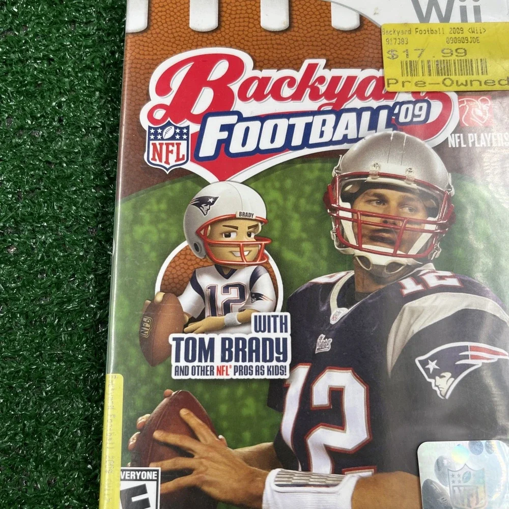Wii Backyard Football With Tom Brady & Backyard Football W/ Tom Brady 09'‎ CIB